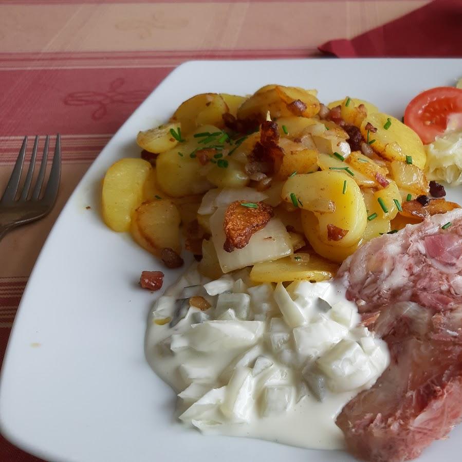Restaurant "Gaststätte Treffpunkt Saatel" in Löbnitz