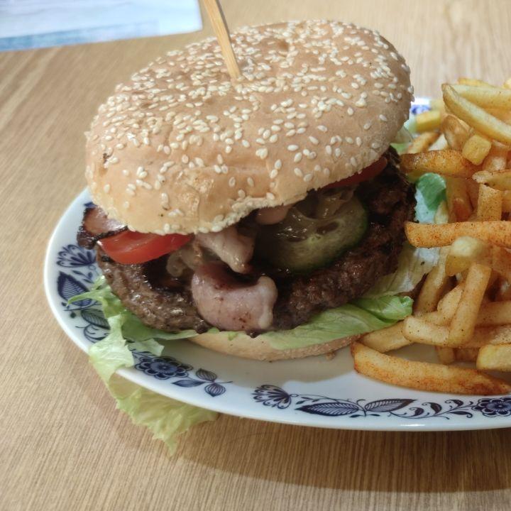 Restaurant "Bandanhof" in Hendungen