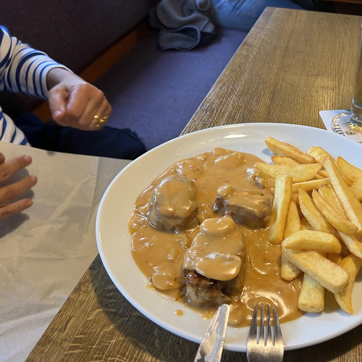 Restaurant "Gasthof im Efzegrund" in Schwarzenborn