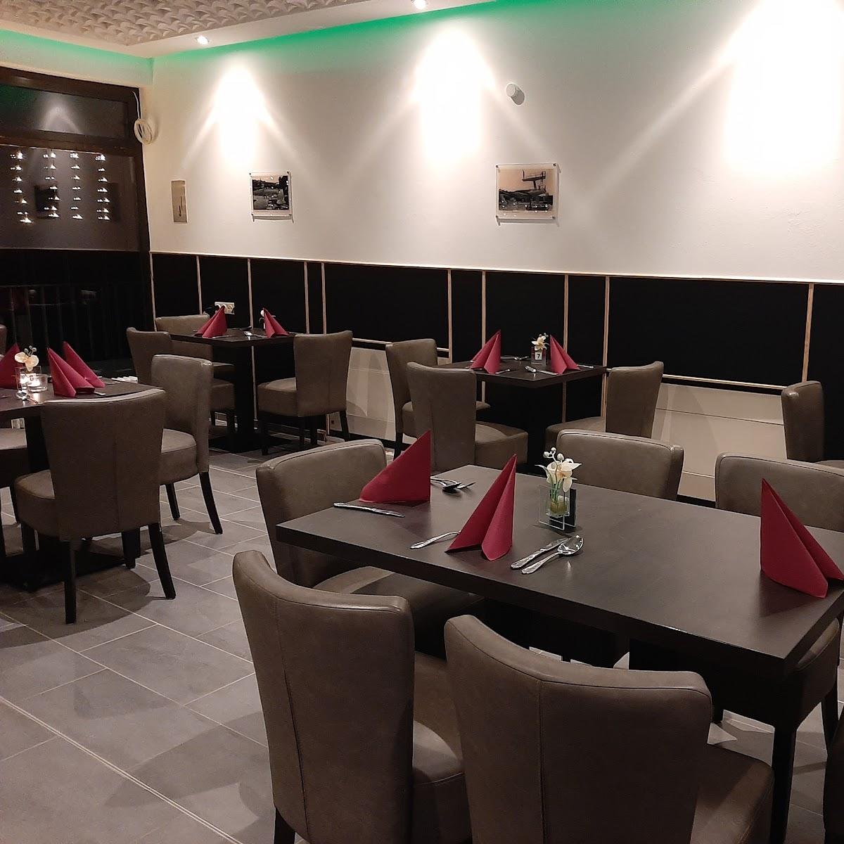 Restaurant "Indian Cafe & Restaurant" in Büren