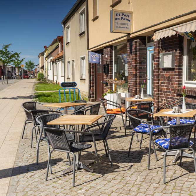 Restaurant "Ut Pott un Pann" in Ribnitz-Damgarten