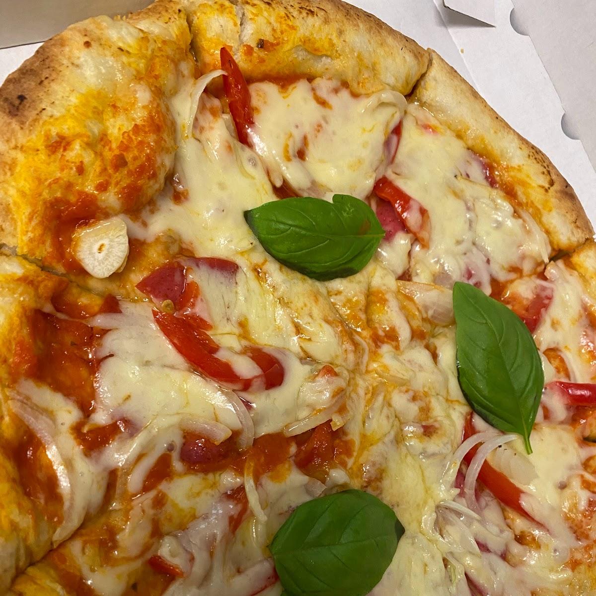 Restaurant "Mr. Pizza" in Floß