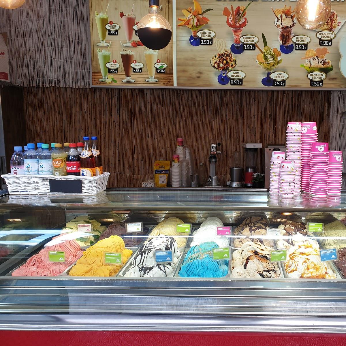 Restaurant "La Donna Eiscafe" in Berlin