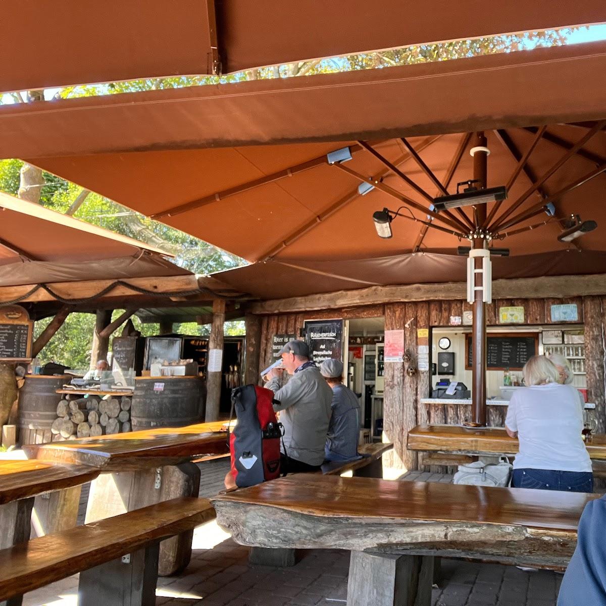 Restaurant "Zur Reuse" in Ahrenshoop