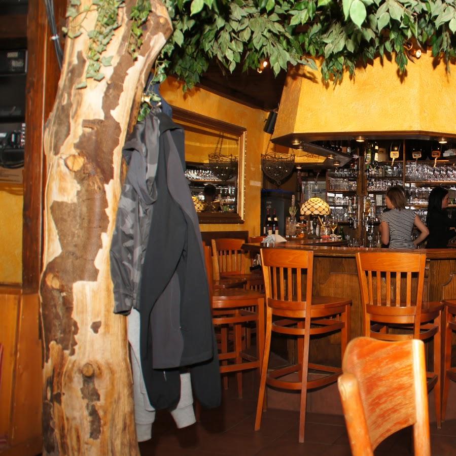 Restaurant "Zum Hackl Schorsch - Georg Wetzel" in Illmensee