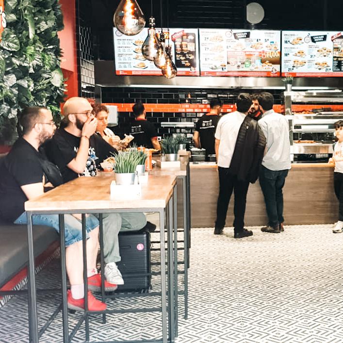 Restaurant "Crispy’s Chicken  (Pankstraße)" in Berlin