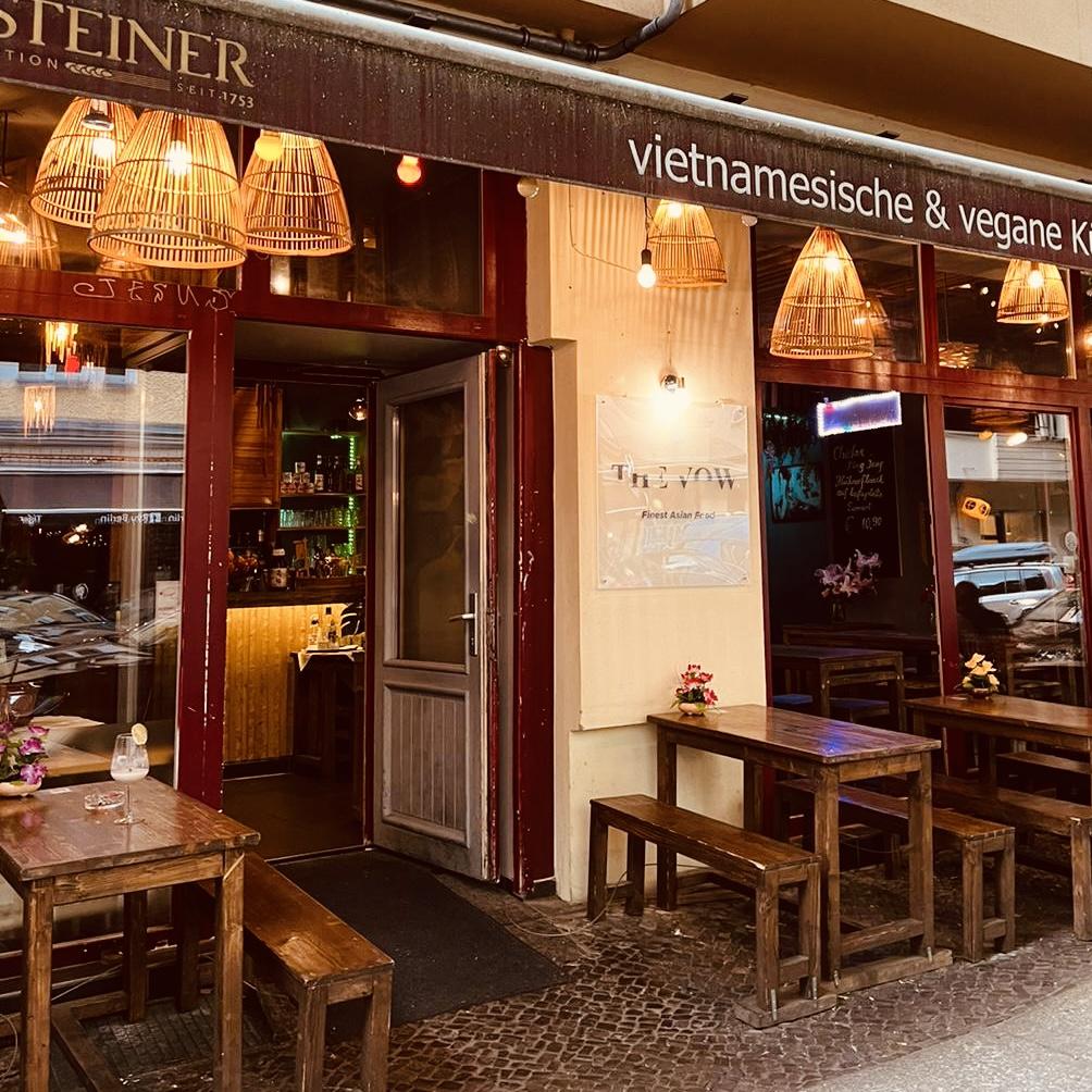 Restaurant "The VOW  - Sushi & Drinks & Food" in Berlin