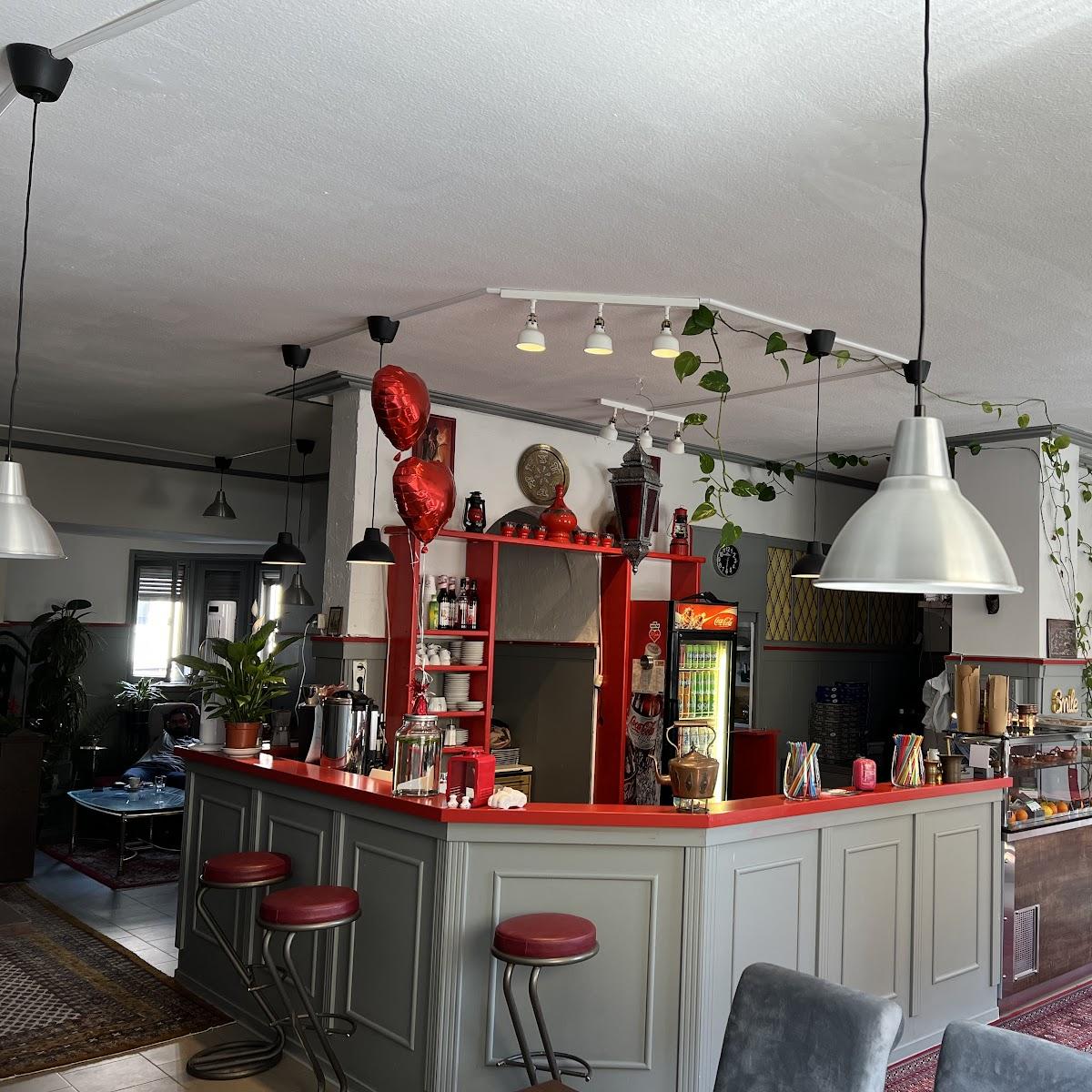 Restaurant "East & West — Orientalische & Europäische Snacks" in Bielefeld