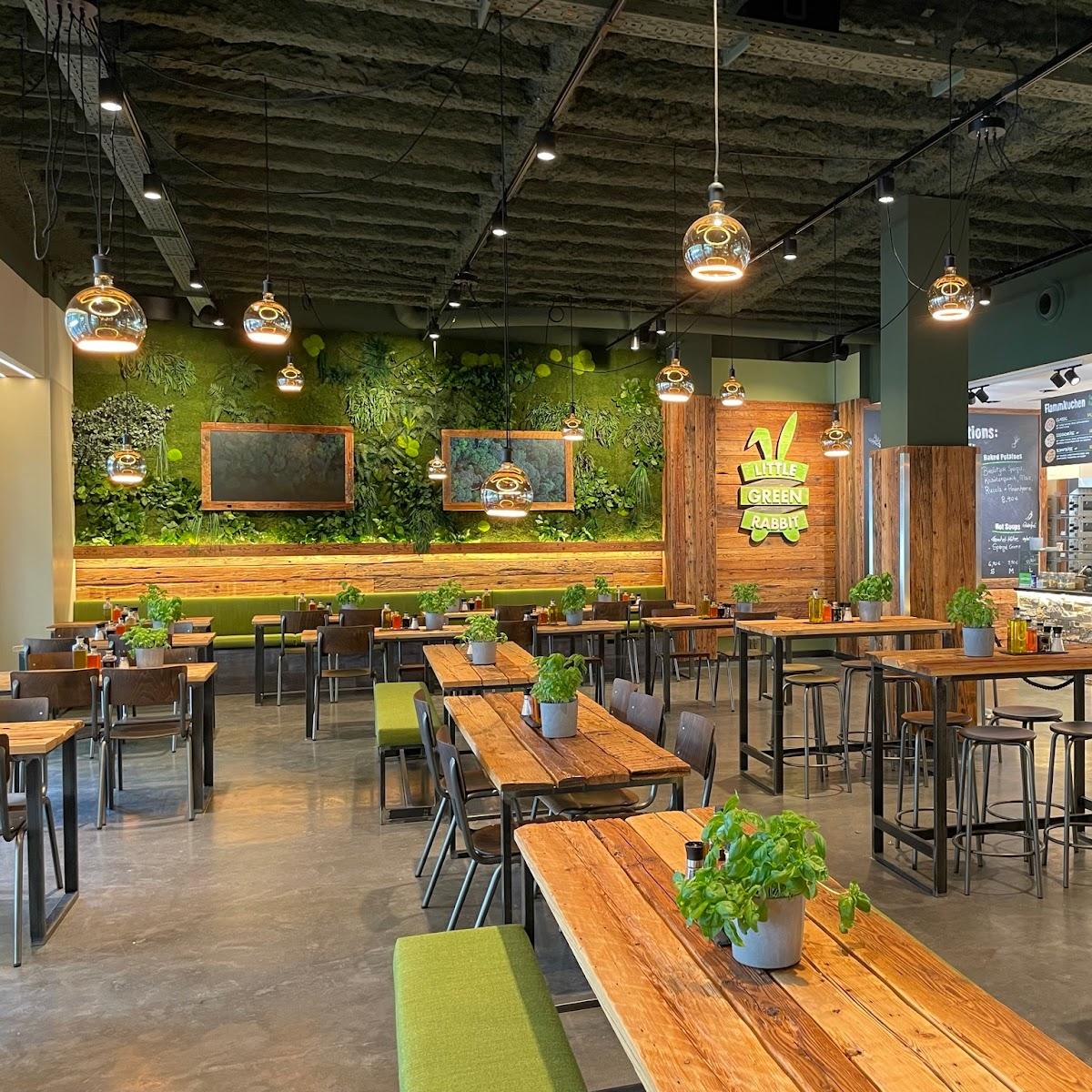 Restaurant "Little Green Rabbit - Ku