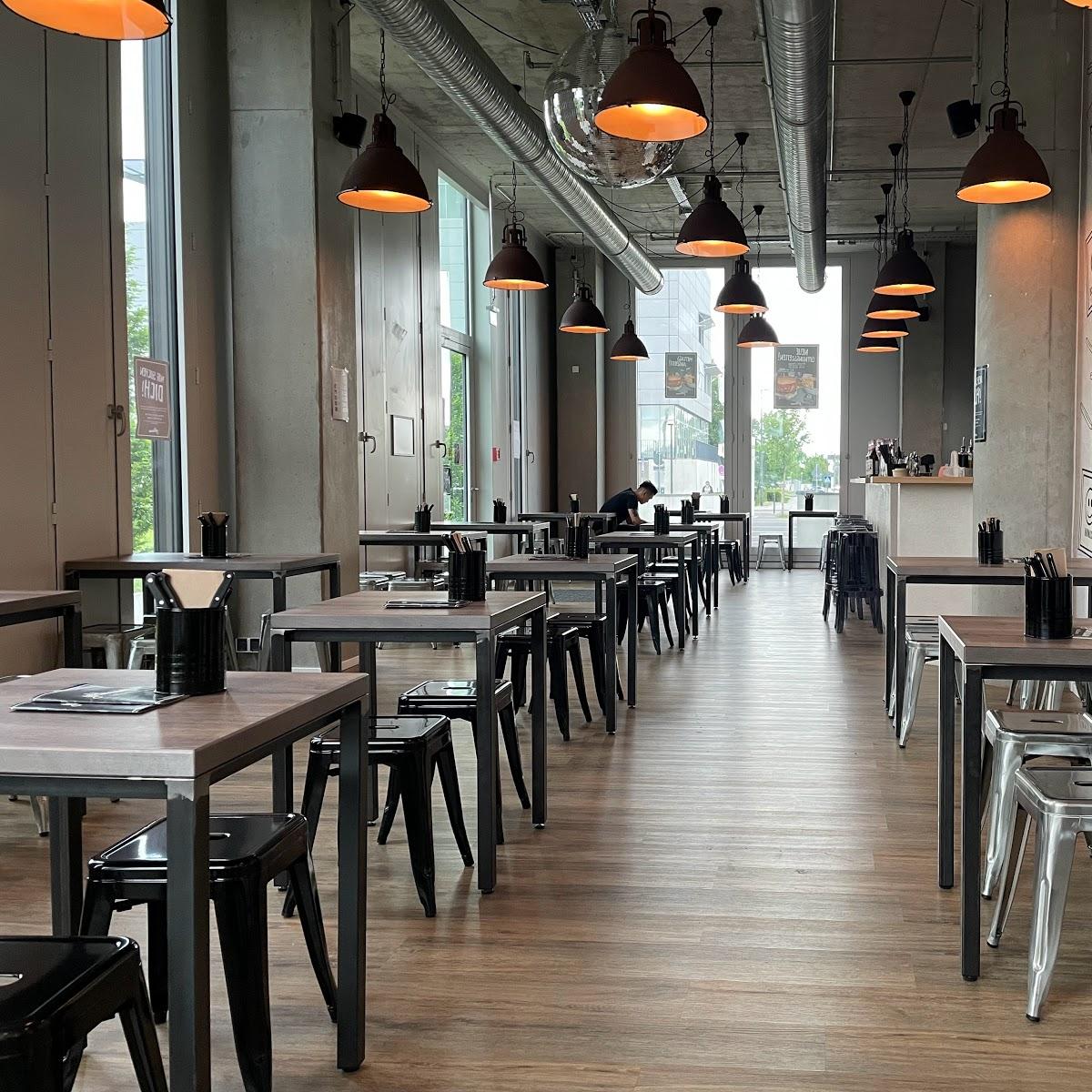 Restaurant "goldbraun" in Garching bei München