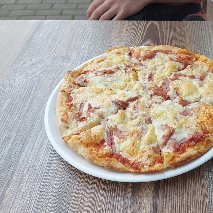 Restaurant "HEWI Imbiss" in Altenburg