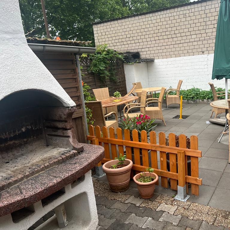 Restaurant "Gaststätte Hühnerfarm - Pizzeria Da Toni" in Mainz