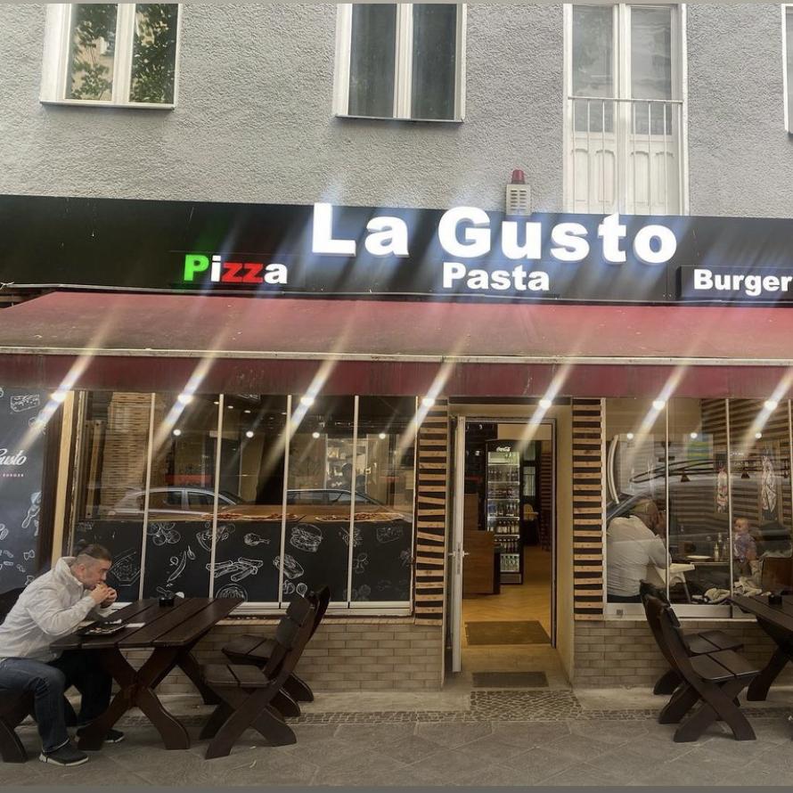 Restaurant "La Gusto Pizza Pasta Burger" in Berlin