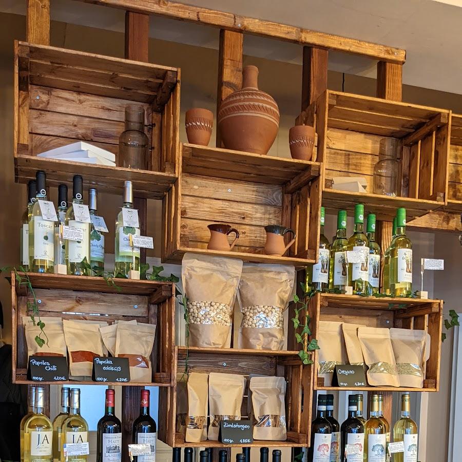 Restaurant "Ayintap Café & Feinkost" in Berlin