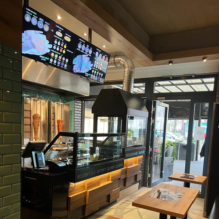 Restaurant "Döner Kitchen by 326 | Döner - Falafel" in Frankfurt am Main