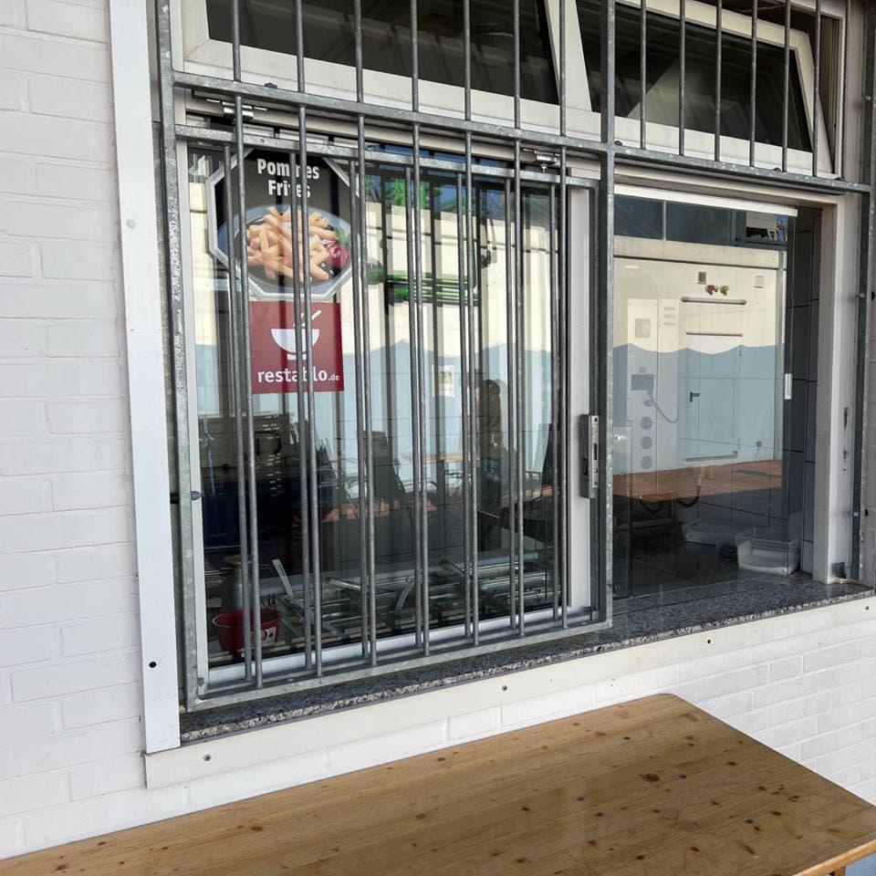 Restaurant "Freibad  Güney Imbiss" in Ellerau