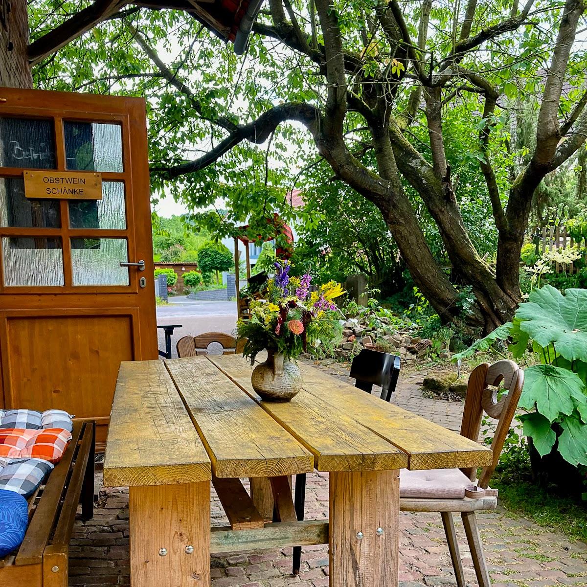 Restaurant "Obstweinschänke-Vierbach" in Wehretal