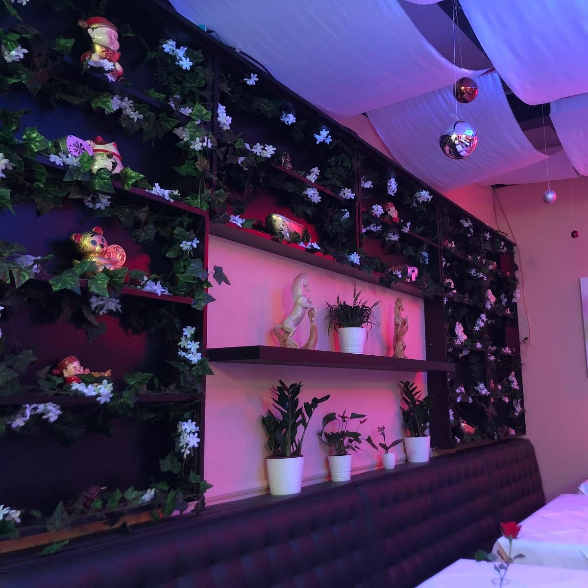 Restaurant "Jasmine Pavillon vietnamesische Garküche & Sushi Bar" in Berlin