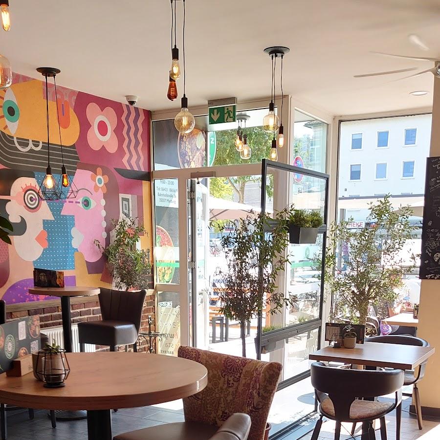 Restaurant "Basic Kitchen Bowls..." in Marburg