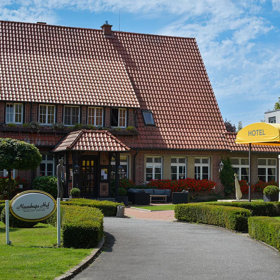 Restaurant "Landhotel Naundrups Hof" in Lüdinghausen