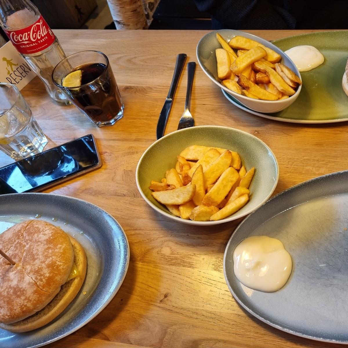 Restaurant "HANS IM GLÜCK - HANNOVER Limhof" in Hannover