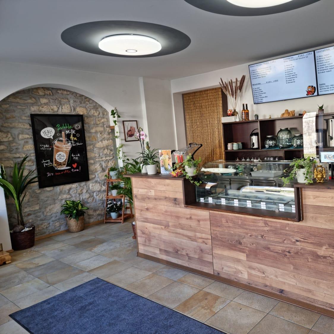 Restaurant "Red Panda Tea" in Neuburg an der Donau