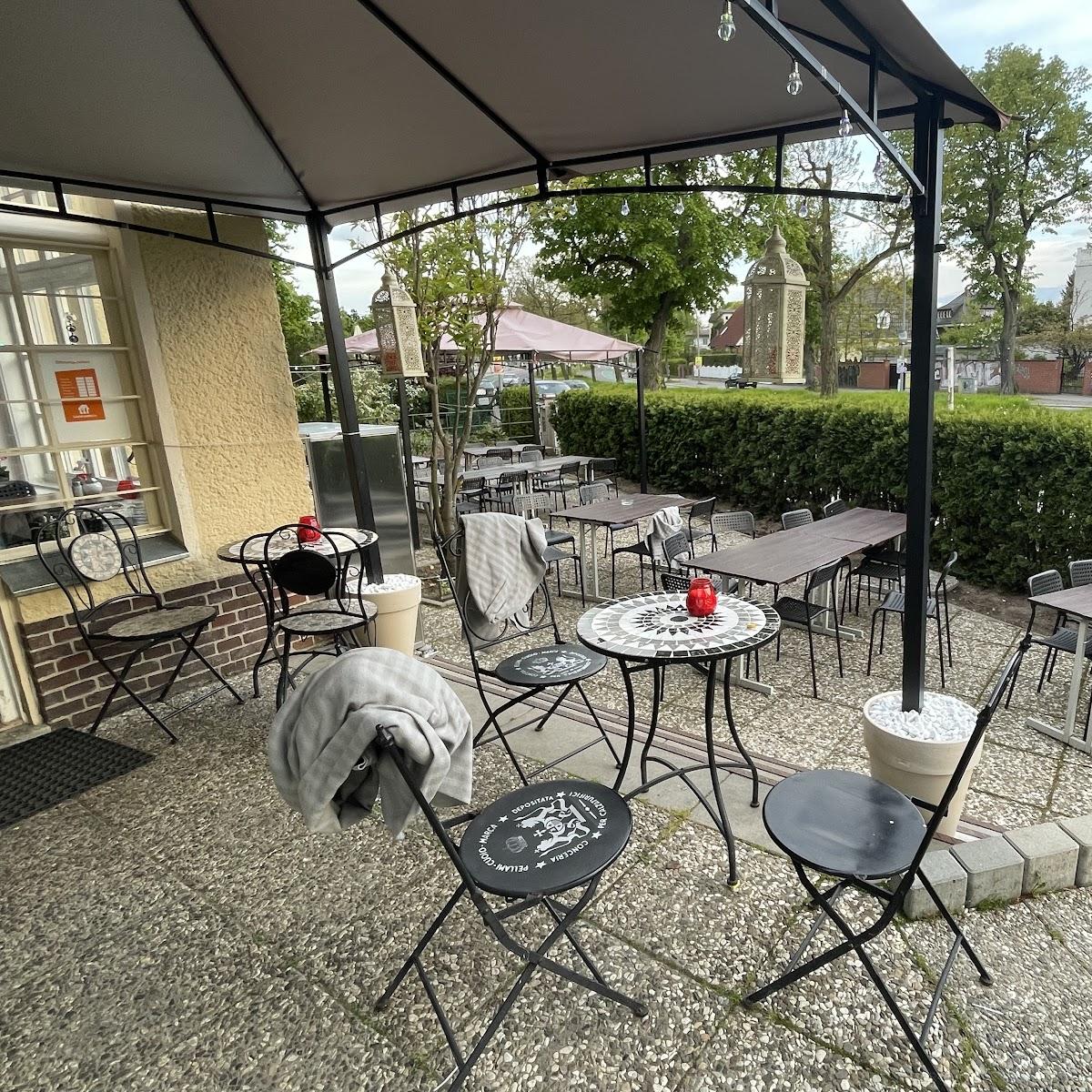 Restaurant "Naya Jouly" in Berlin