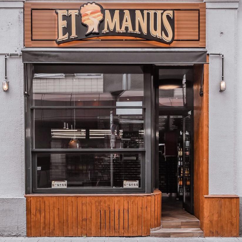 Restaurant "EtManus Burger" in Köln