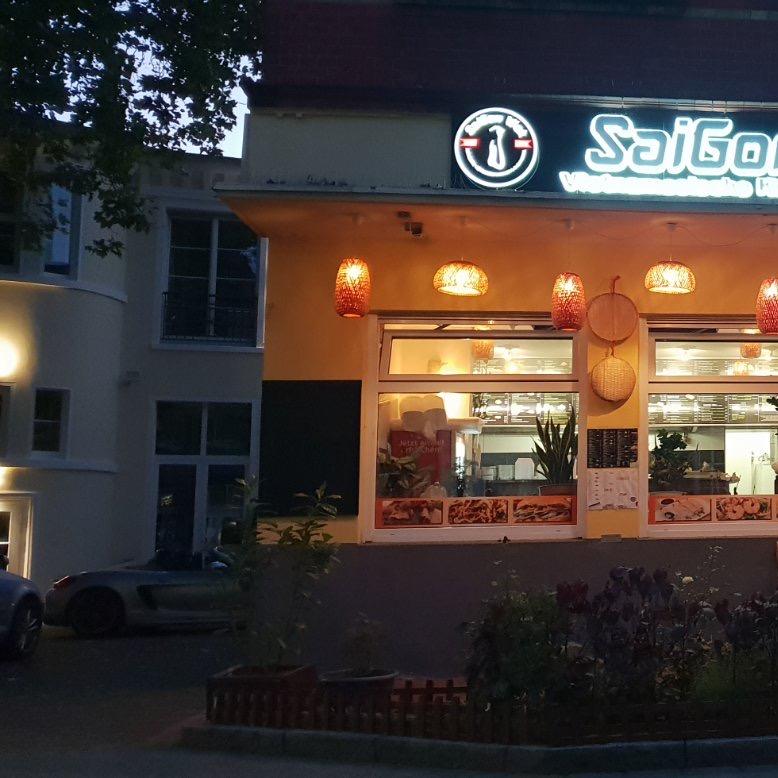 Restaurant "Saigon Wok 1" in Kamen