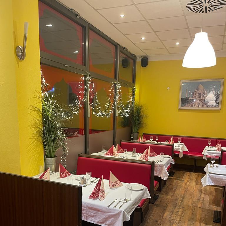Restaurant "Delhi Indisches Spezialitäten Restaurant" in Kolbermoor