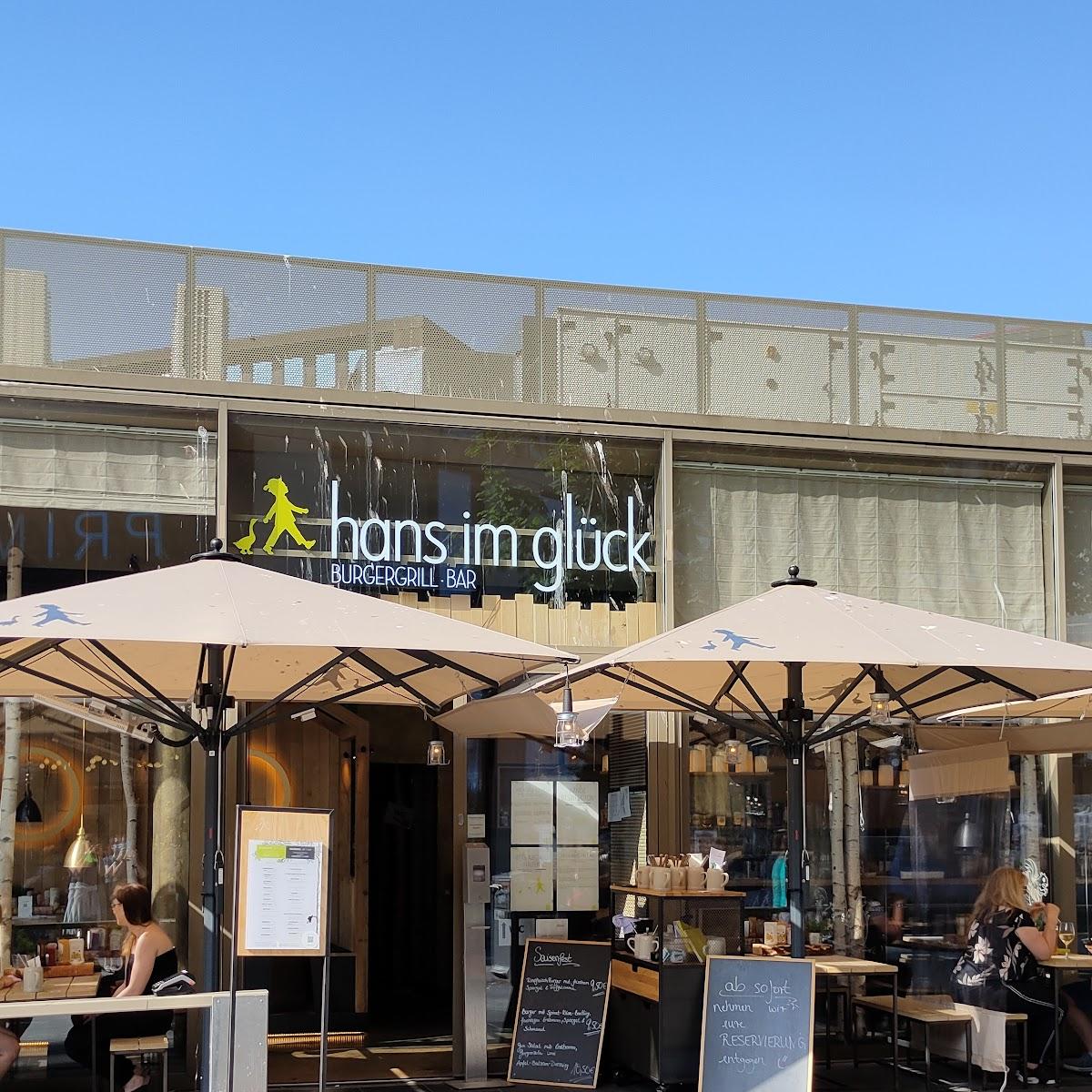 Restaurant "HANS IM GLÜCK - KIEL Berliner Platz" in Kiel