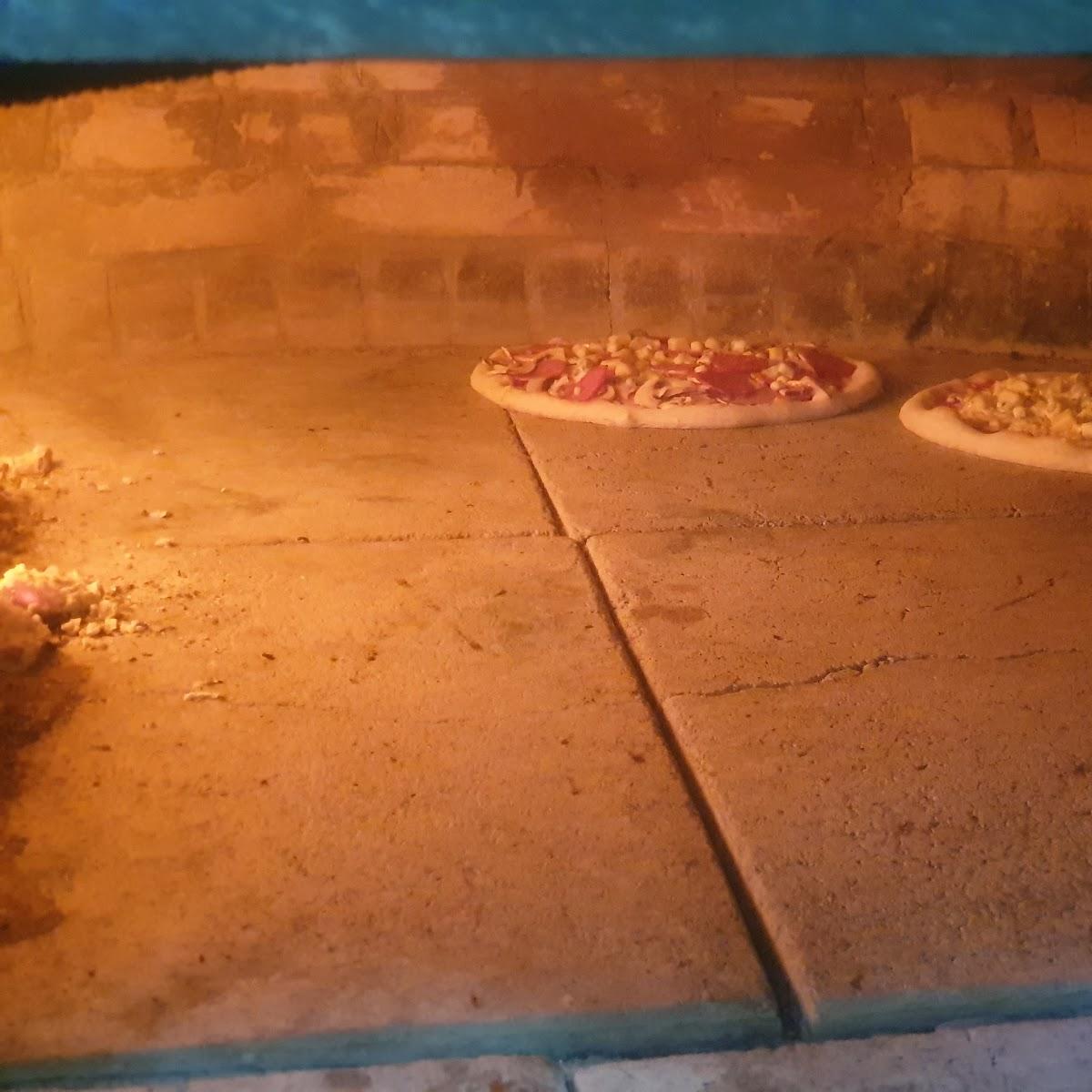 Restaurant "Pizza Paradiso" in Hattenhofen