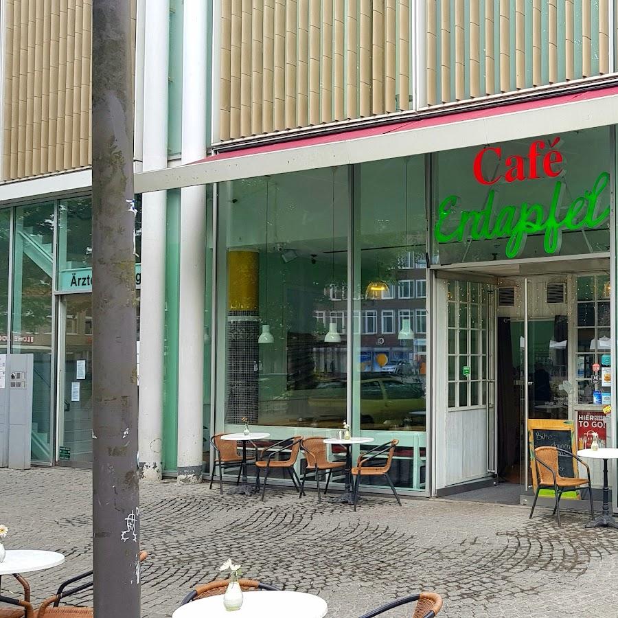 Restaurant "Café Erdapfel" in Lübeck