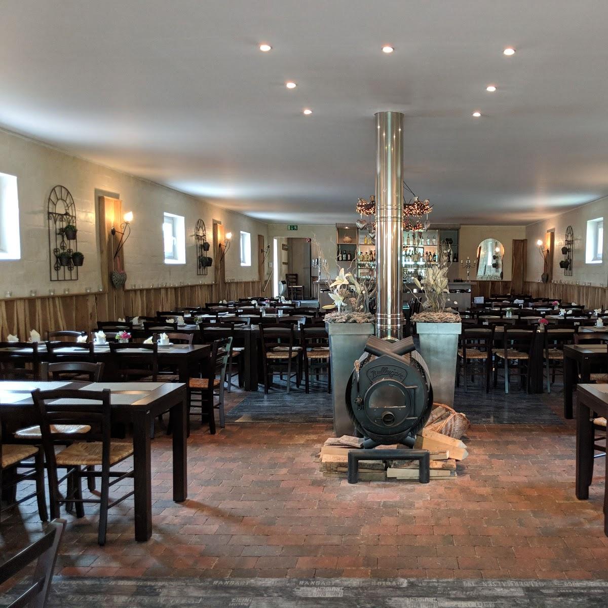 Restaurant "Café Weserscheune" in Petershagen