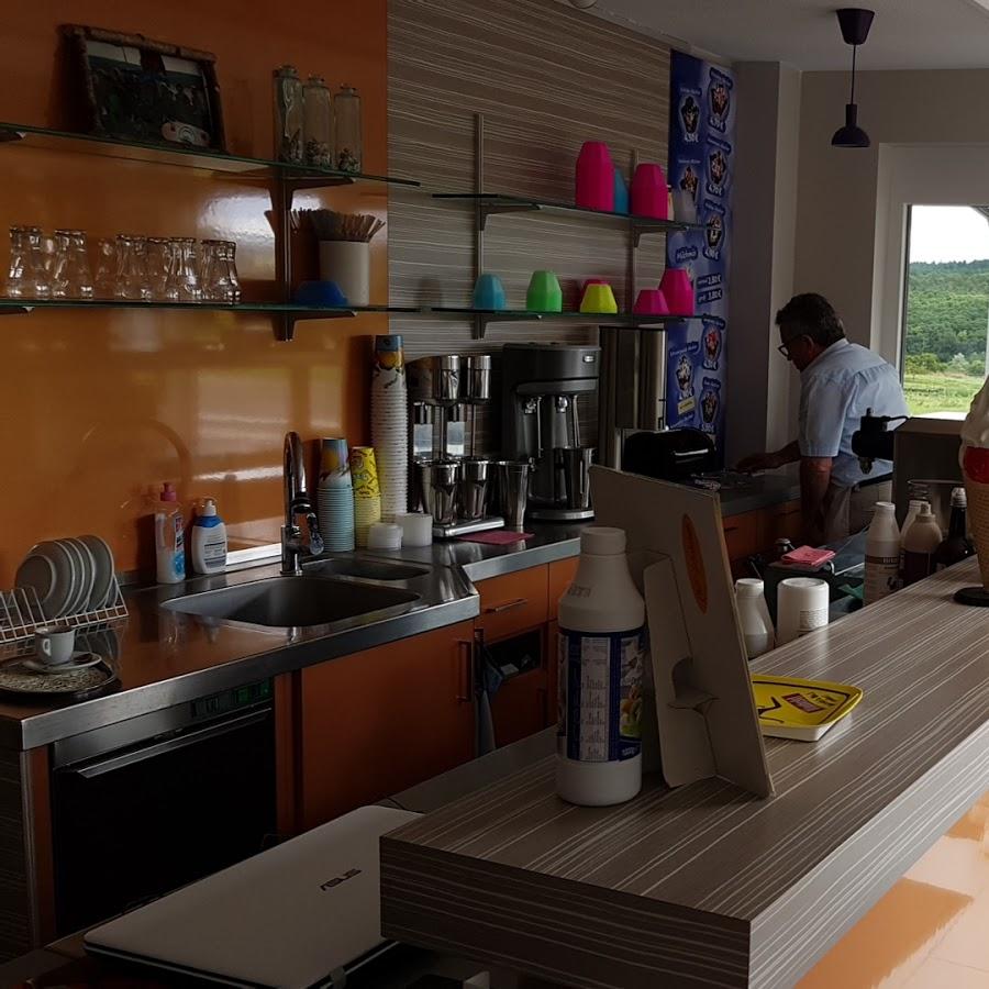 Restaurant "Eiscafé Ciccio Volpertshausen" in Hüttenberg