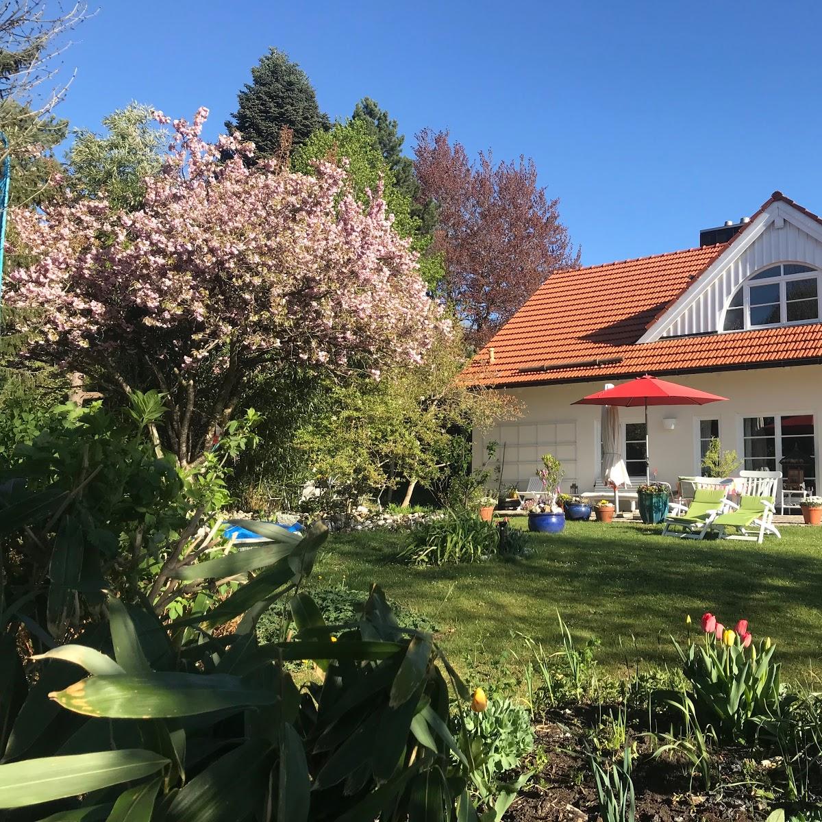 Restaurant "Bed and Breakfast Bavaria München" in Icking