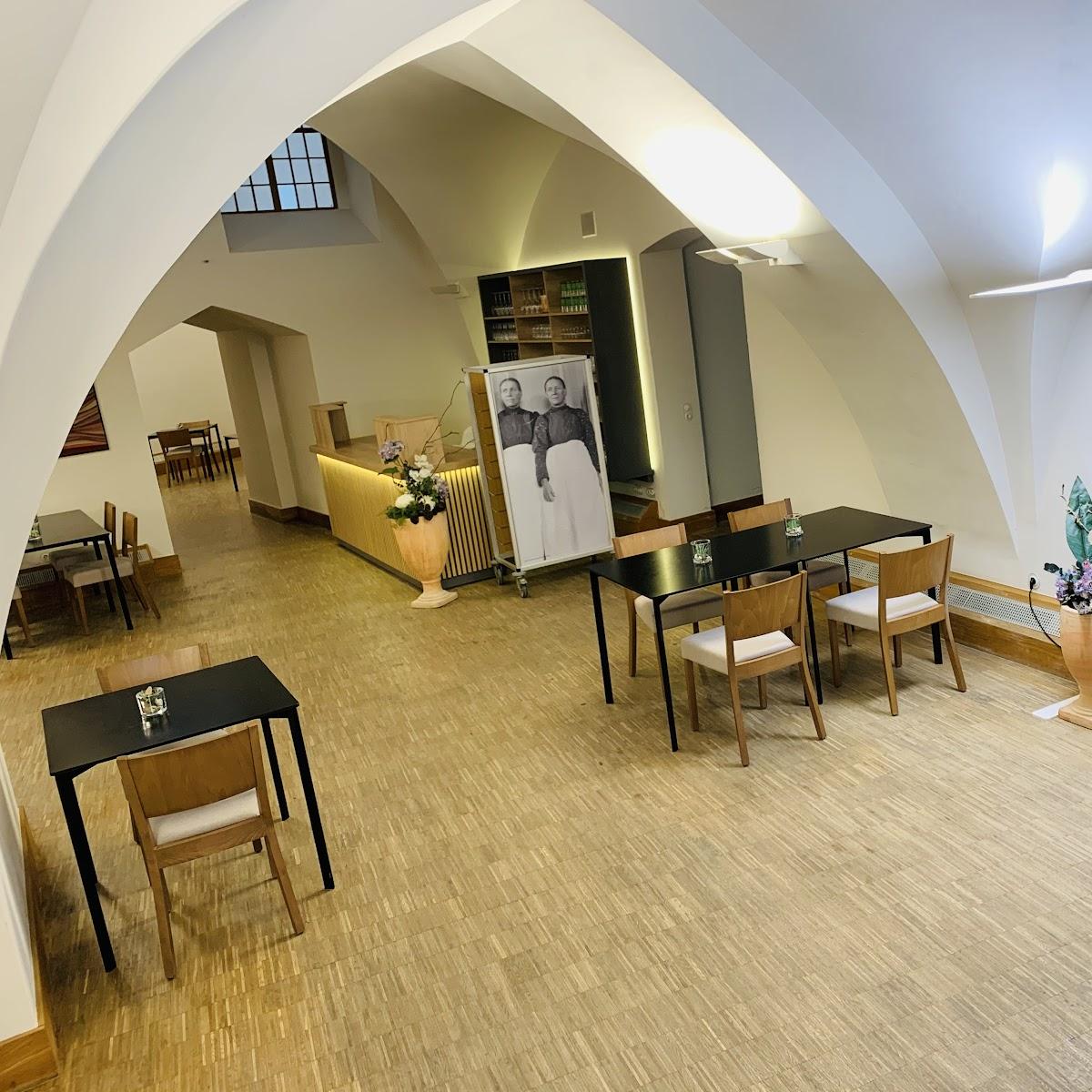 Restaurant "er Schloss Restaurant" in Schwerin