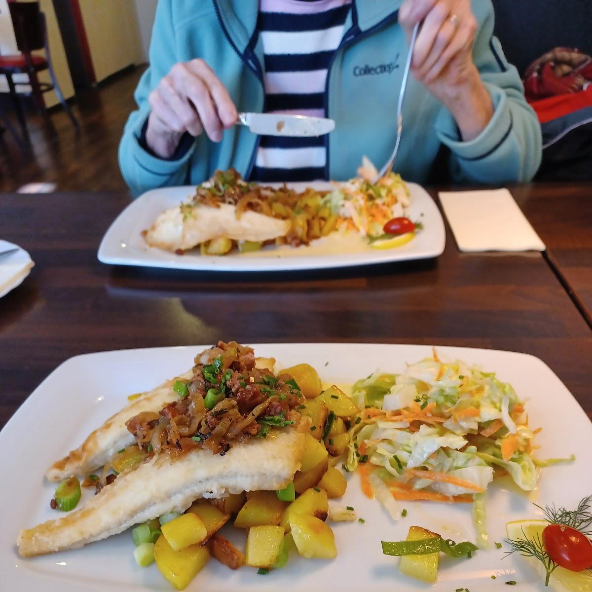 Restaurant "Alter Dorfkrug" in Leck