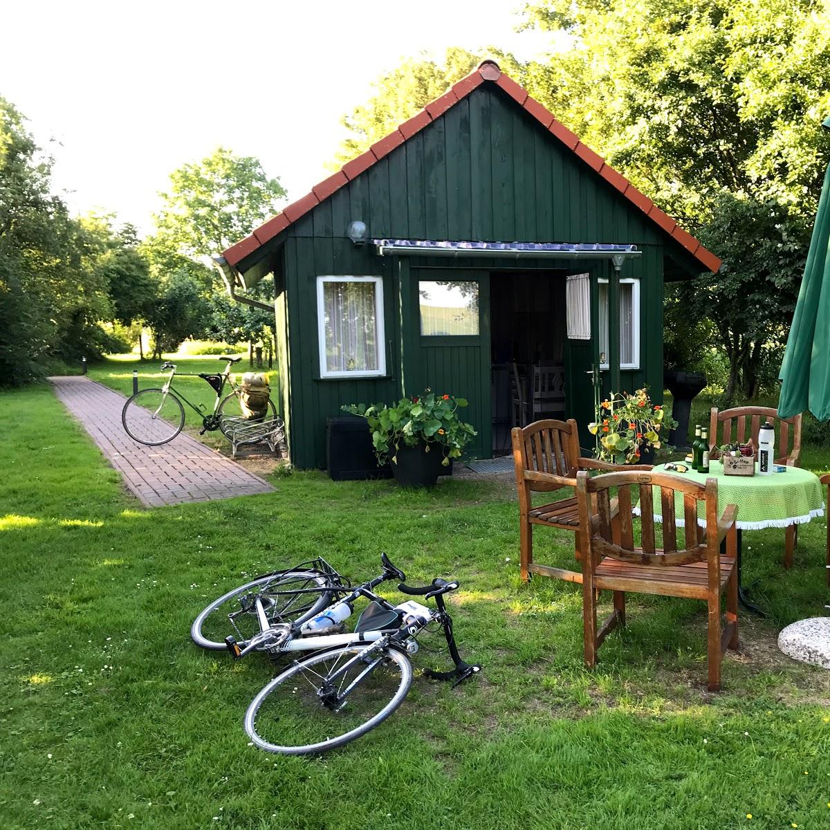 Restaurant "Lüttjes Huus Strodthoff-Schneider" in Stadland