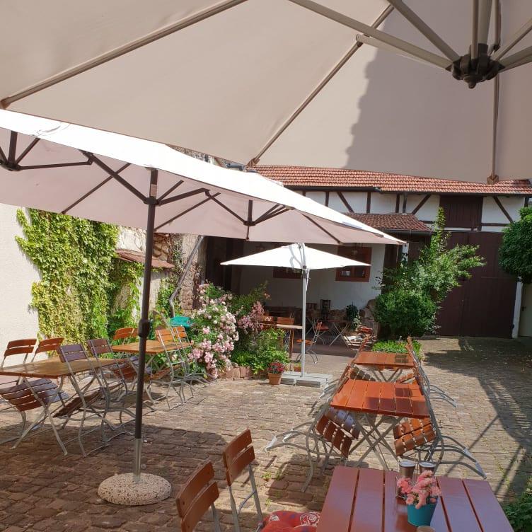 Restaurant "Zur schönen Aussicht" in Kleinheubach