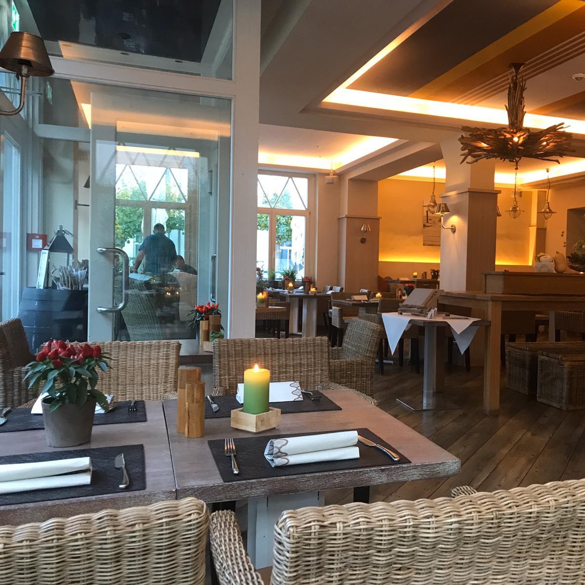 Restaurant "Restaurant Wolkenlos | Hotel IV Jahreszeiten" in Kühlungsborn