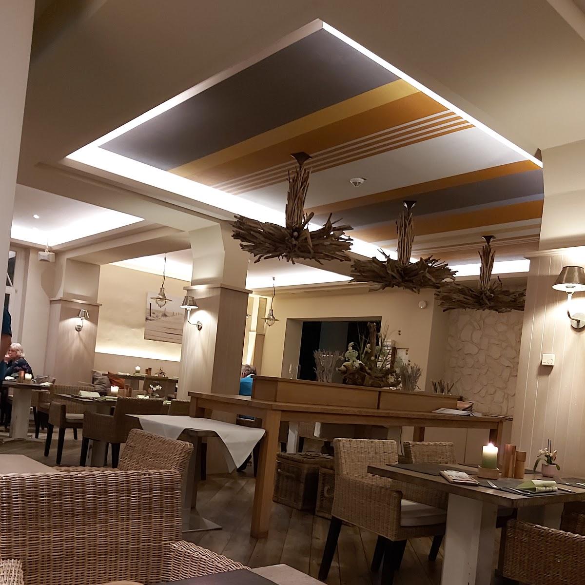Restaurant "Restaurant Wolkenlos | Hotel 4 Jahreszeiten" in Kühlungsborn
