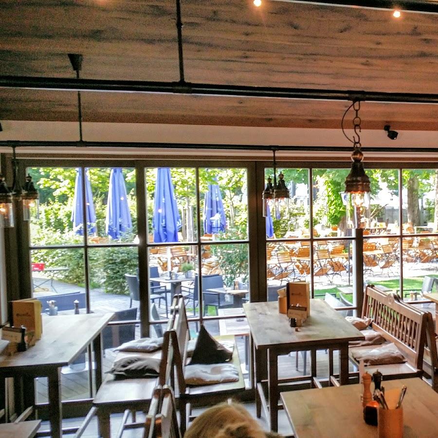 Restaurant "Harlachinger Jagdschlössl" in München