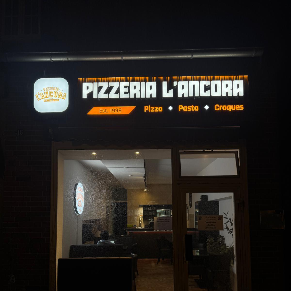 Restaurant "Pizzeria L