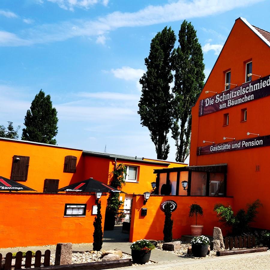 Restaurant "Schnitzelschmiede am Bäumchen - Christian Heiland" in Weißenfels