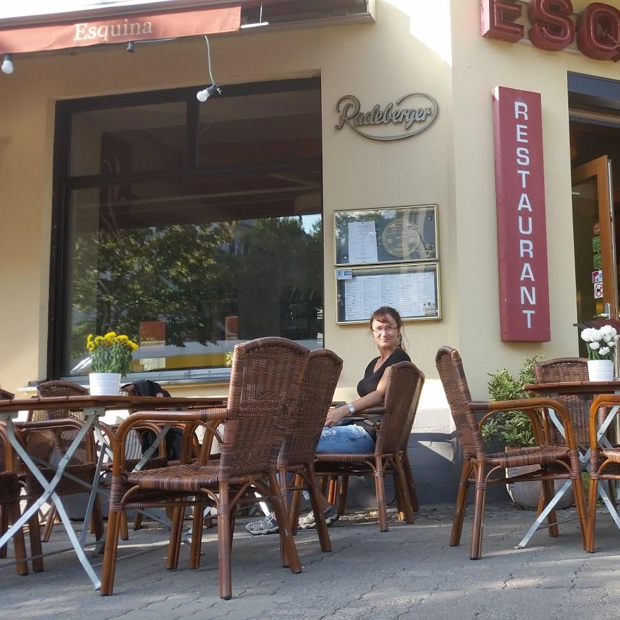 Restaurant "Cafe Esquina - Restaurant Cocktailbar" in Berlin