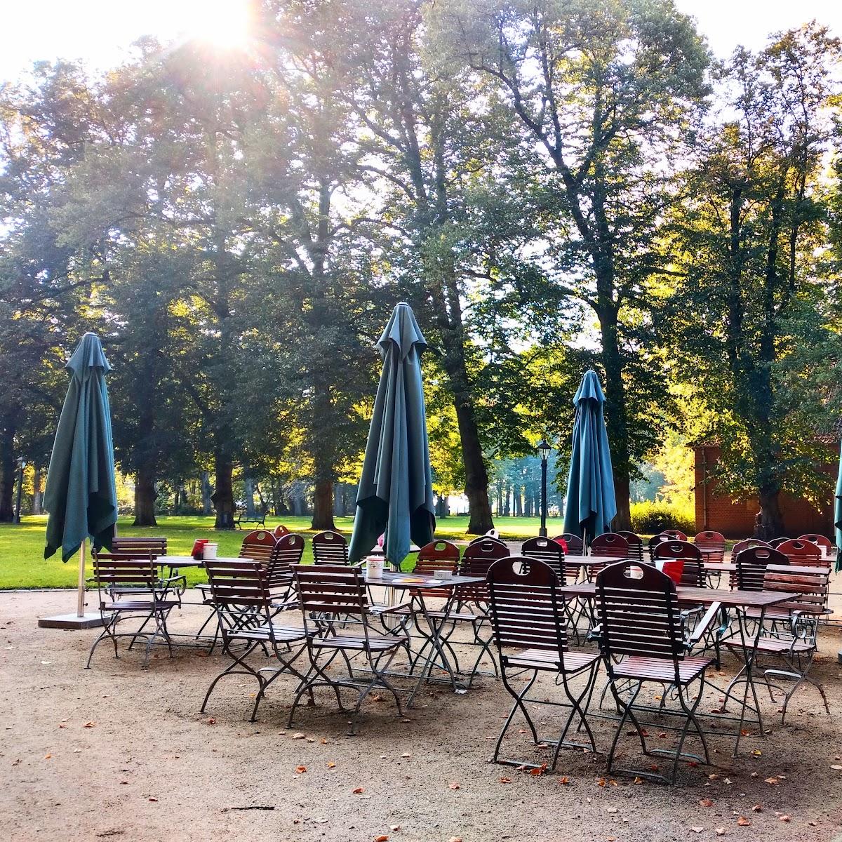 Restaurant "Café Schloss Evenburg" in Leer (Ostfriesland)