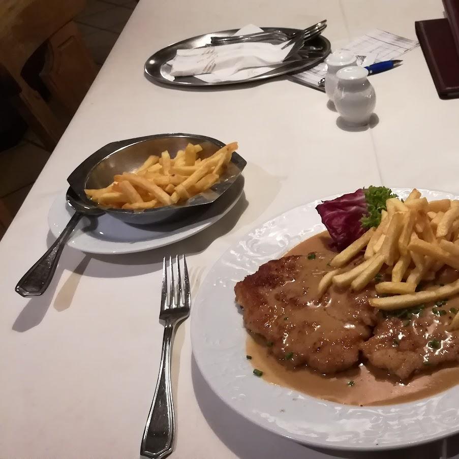 Restaurant "Hotel Goldener Engel" in Stockstadt am Main