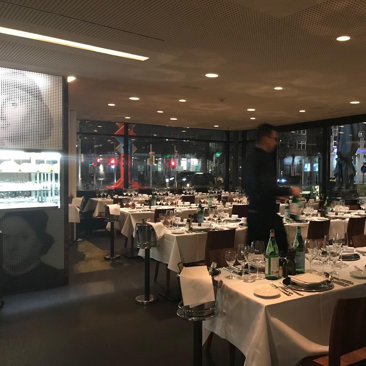 Restaurant "Oggi" in Stuttgart