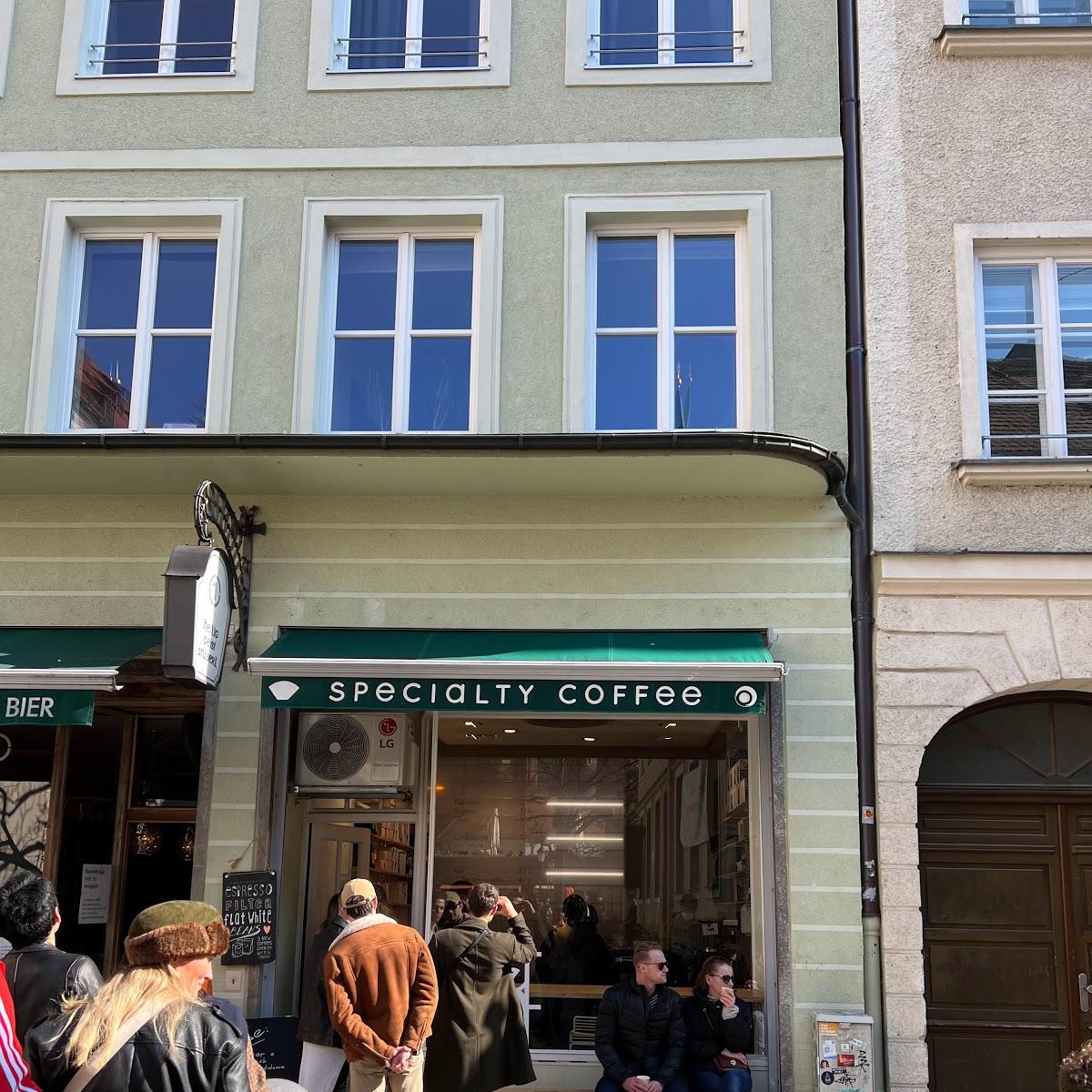 Restaurant "Maggie Sushi Bar" in München